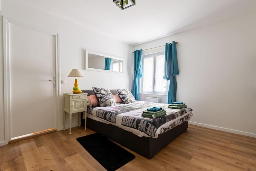 Appartement Centre Ville Calais Eksteriør bilde